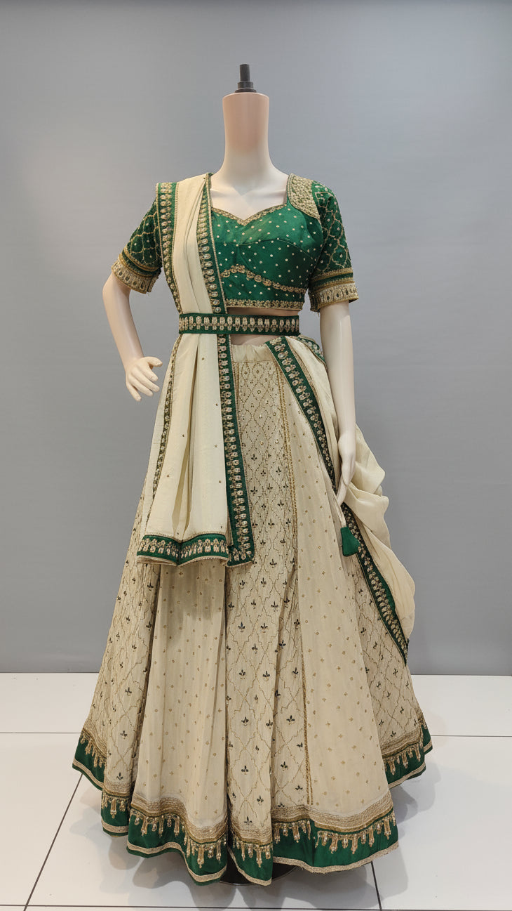 Aangan Apsara Designer Lehenga