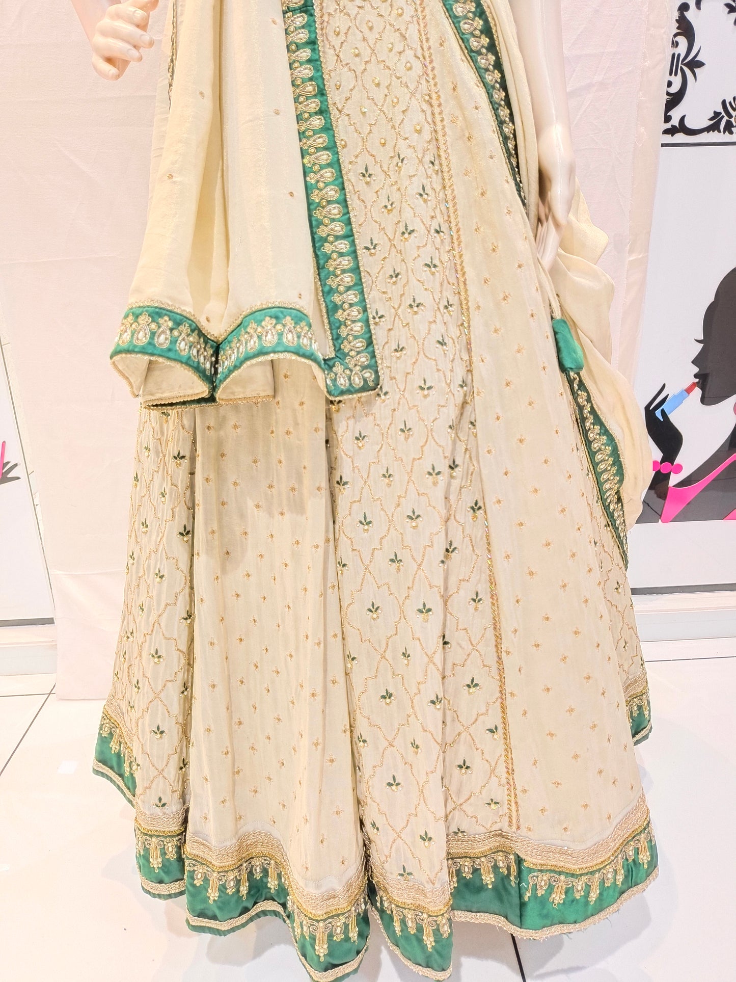 Aangan Apsara Designer Lehenga